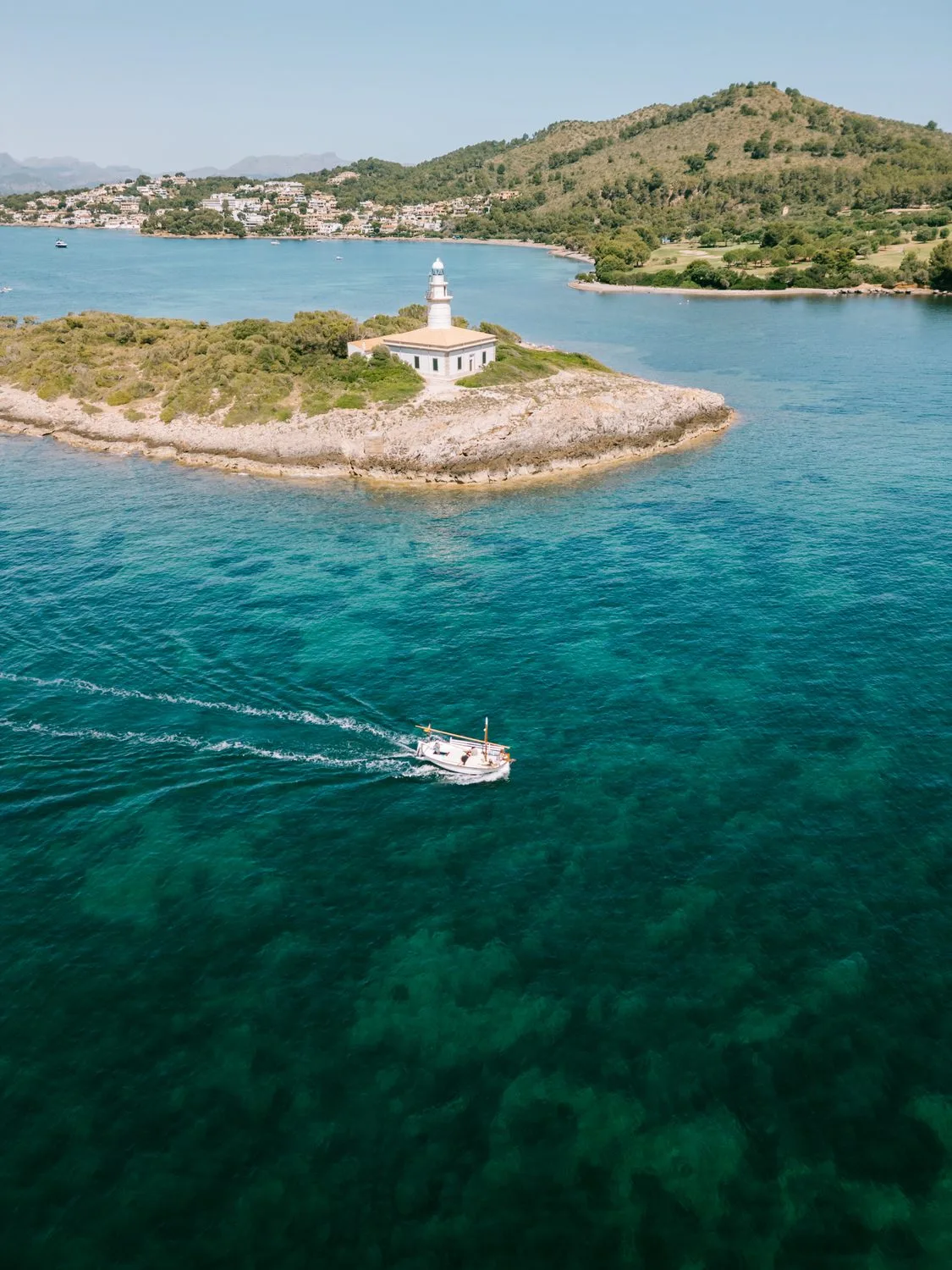 Boat charter Mallorca — solárium del llaüt Na Rumba